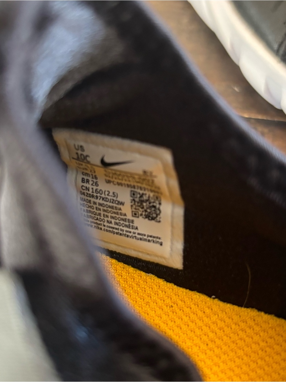 NWOT Nike Toddler Black Slip-On Sneakers, size 10 - Picture 5 of 5